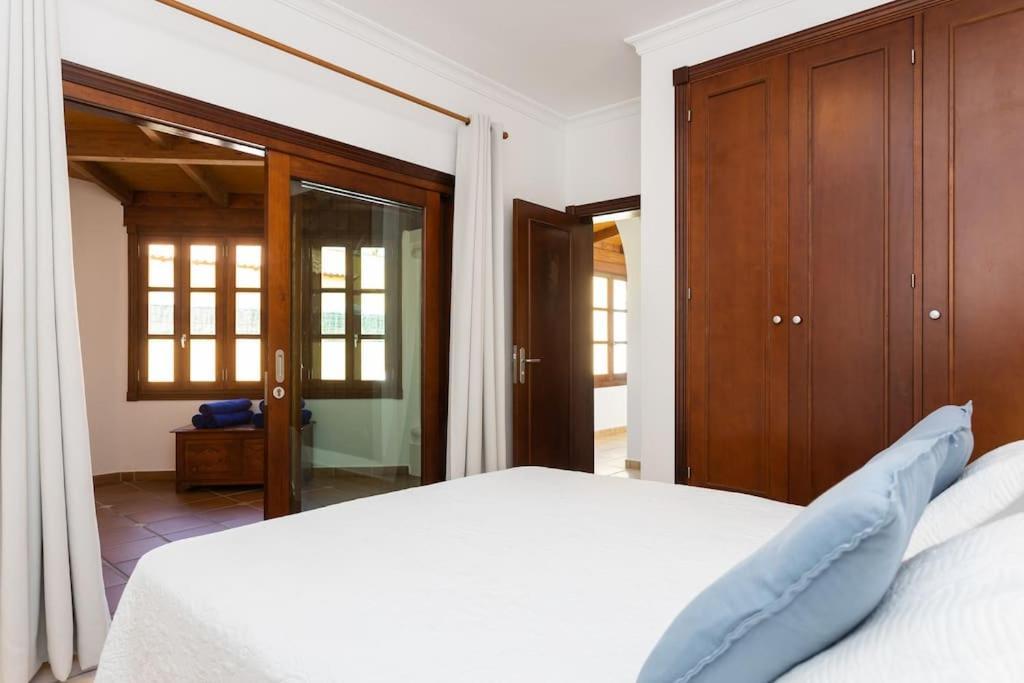 Villa Helen - Heated Pool Wifi Smarttv Barbecue Corralejo Dış mekan fotoğraf