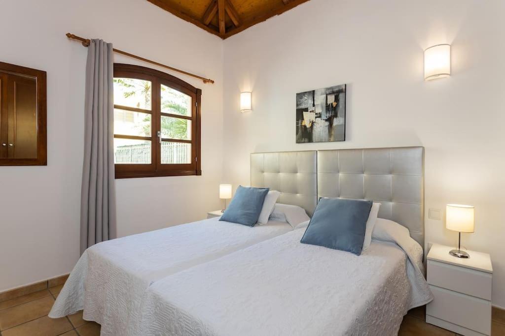 Villa Helen - Heated Pool Wifi Smarttv Barbecue Corralejo Dış mekan fotoğraf