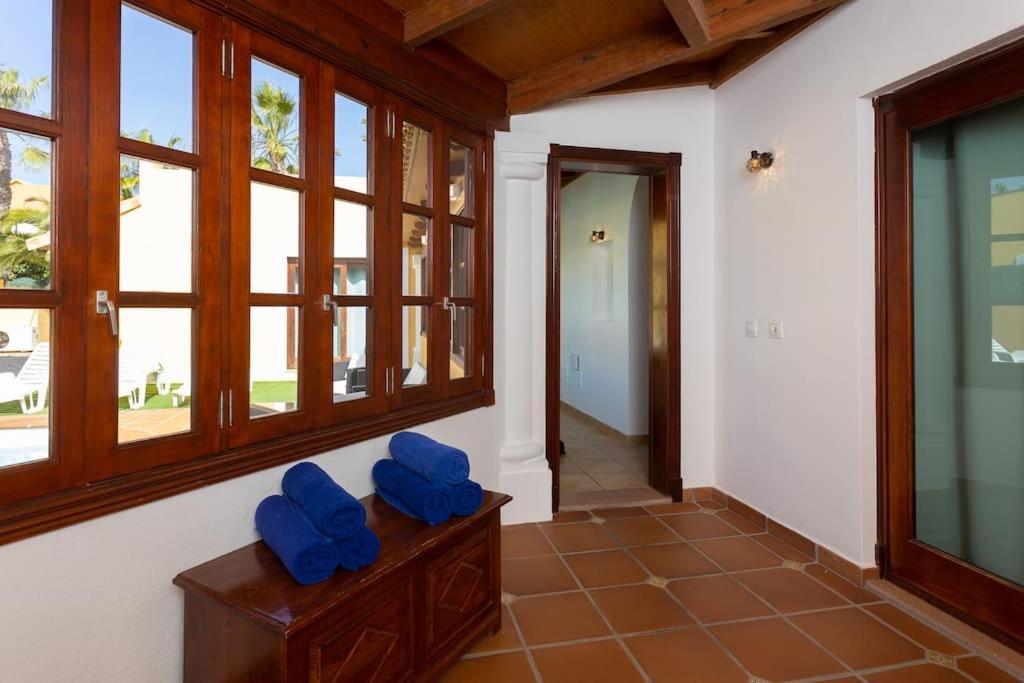 Villa Helen - Heated Pool Wifi Smarttv Barbecue Corralejo Dış mekan fotoğraf